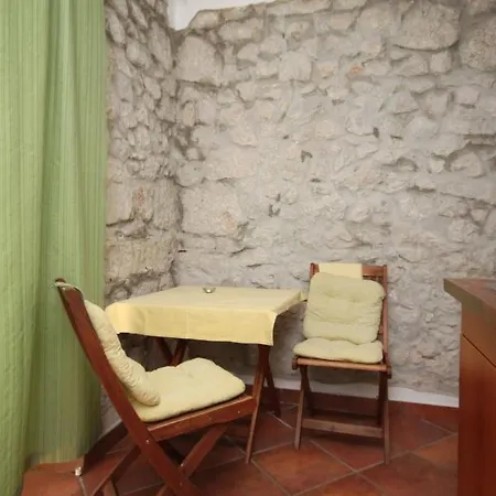 6661a Apartment
